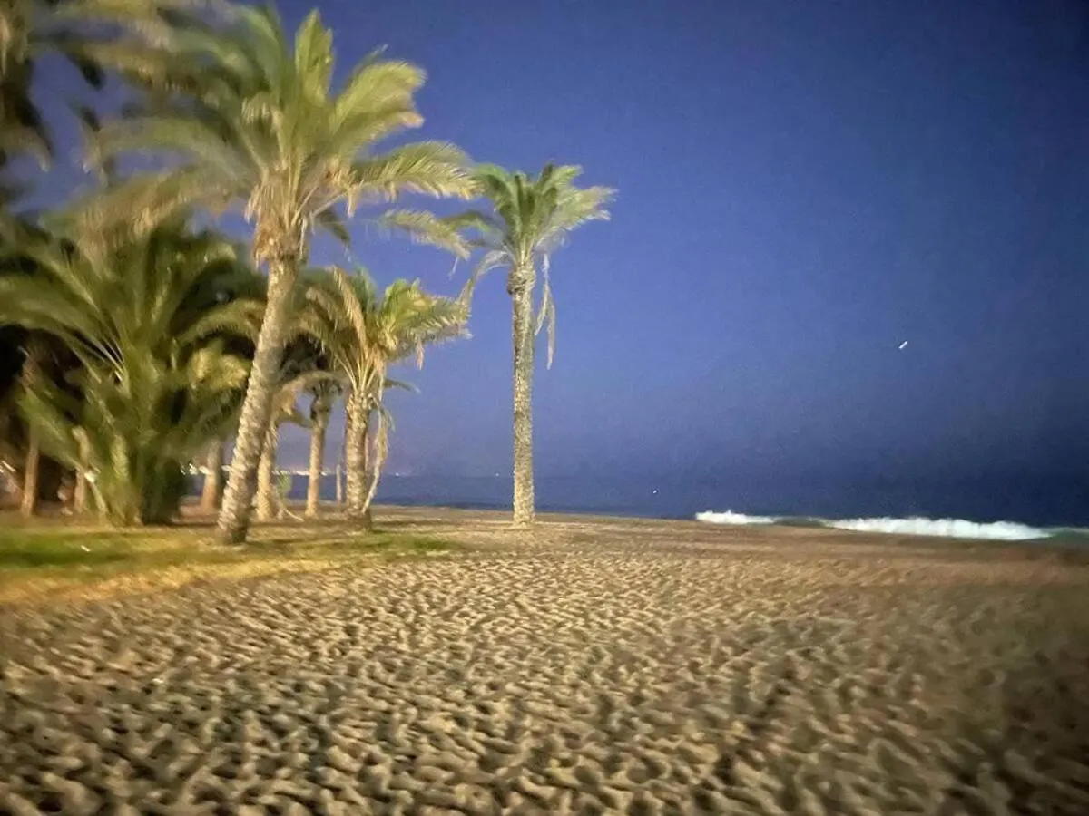 One Step From The Beach Torremolinos 0*,