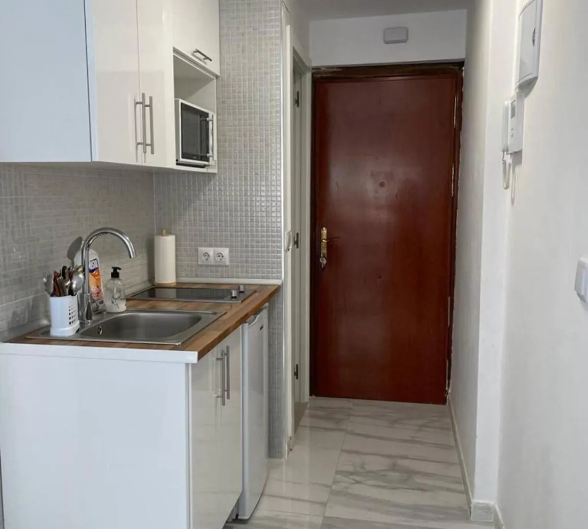 Apartman One Step From The Beach Torremolinos